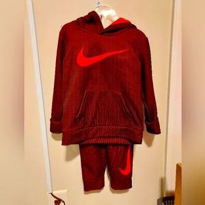 Nike sweat suit